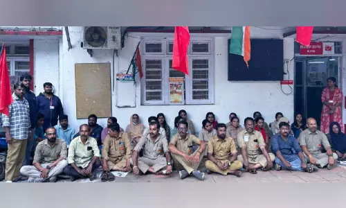 പോസ്റ്റ്മാൻ തസ്തിക വെട്ടിക്കുറച്ചു; തപാൽ വിതരണം പ്രതിസന്ധിയിൽ