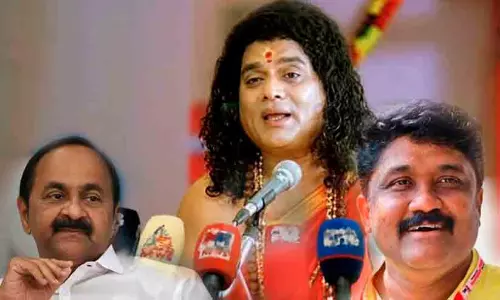 എന്നെയും മെറ്റയെയും തെറ്റിദ്ധരിക്കരുതേ!: മുഖ്യമന്ത്രിയുടെ വിശദീകരണത്തെ പരിഹസിച്ച് എ.എ. റഹീം എന്നെയും മെറ്റയെയും തെറ്റിദ്ധരിക്കരുതേ!: മുഖ്യമന്ത്രിയുടെ വിശദീകരണത്തെ പരിഹസിച്ച് എ.എ. റഹീം