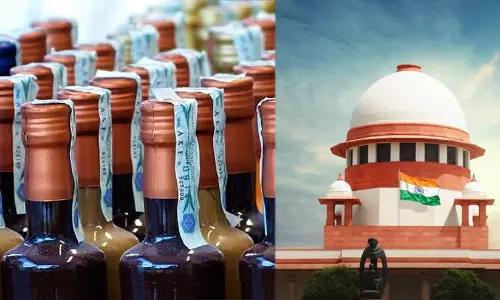 ജവാന് റമ്മിന് എന്തിനിത്ര മുന്ഗണന? സർക്കാർ നയത്തിൽ സുപ്രീം കോടതി ഇടപെടൽ, ബെവ്കോക്കും നിർമാതാക്കൾക്കും നോട്ടീസ് ജവാന് റമ്മിന് എന്തിനിത്ര മുന്ഗണന? സർക്കാർ നയത്തിൽ സുപ്രീം കോടതി ഇടപെടൽ, ബെവ്കോക്കും നിർമാതാക്കൾക്കും നോട്ടീസ്