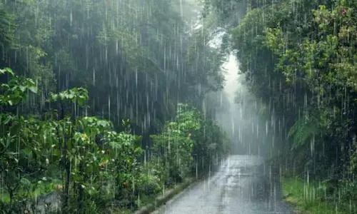സംസ്ഥാനത്ത് ഒറ്റപ്പെട്ട മഴക്ക് സാധ്യത; ആറ് ജില്ലകളില്‍ ഇന്ന് യെല്ലോ അലര്‍ട്ട്