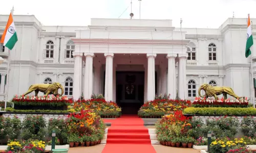 കർണാടക ലോക് ഭവനില്‍   പൊതുജനങ്ങൾക്ക് പ്രവേശനം