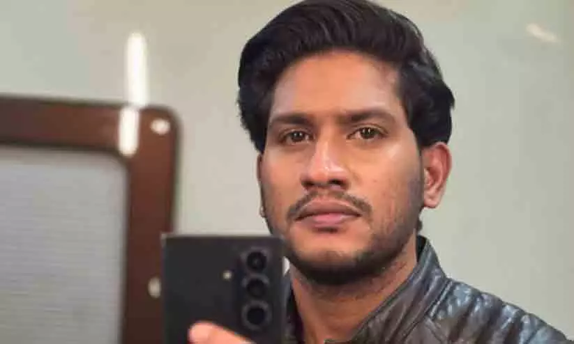 Akhil Marar troll Akhil Marar troll