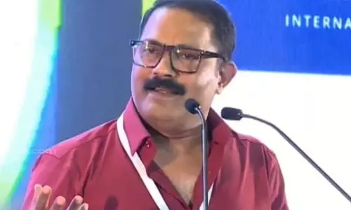 ജനകീയാസൂത്രണം ‘ജെൻസി’യിലേക്ക്; ചുവടുവെപ്പുകൾക്ക് ആശയമേകി അനുഭവ സംഗമം ജനകീയാസൂത്രണം ‘ജെൻസി’യിലേക്ക്; ചുവടുവെപ്പുകൾക്ക് ആശയമേകി അനുഭവ സംഗമം
