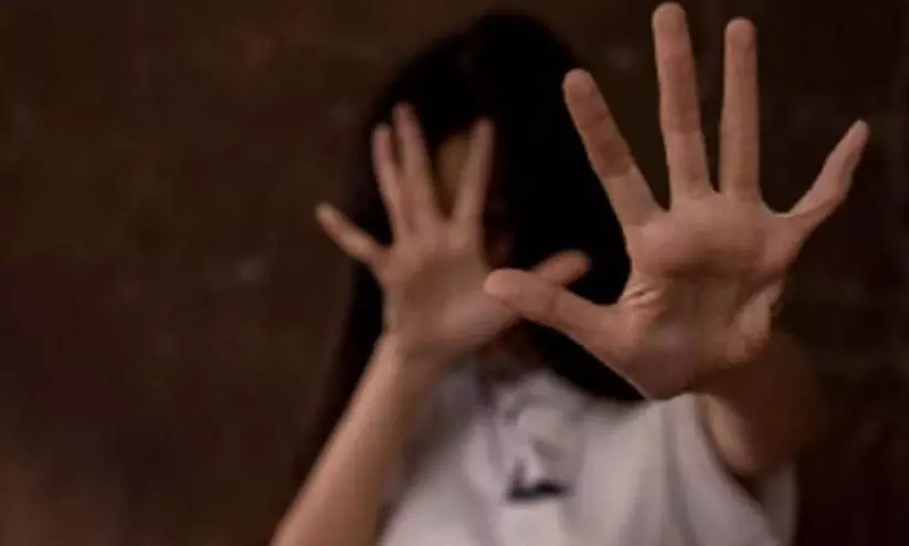 ബാലികമാർക്ക് പീഡനം; രണ്ടാനച്ഛന് 60 വർഷം വീതം കഠിന തടവ് ബാലികമാർക്ക് പീഡനം; രണ്ടാനച്ഛന് 60 വർഷം വീതം കഠിന തടവ്