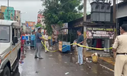 ബംഗാളിൽ താരാപീഠ് ക്ഷേത്രത്തിന് സമീപം ഹോട്ടലിൽ തീപിടിത്തം; ആറു തീർത്ഥാടകർ കൊല്ലപ്പെട്ടു