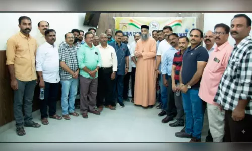 ഇൻകാസ് കുവൈത്ത് സ്വാതന്ത്ര്യദിന സംഗമം; ധീര ദേശസ്നേഹികൾക്ക് ചടങ്ങിൽ പ്രണാമം അർപ്പിച്ചു ഇൻകാസ് കുവൈത്ത് സ്വാതന്ത്ര്യദിന സംഗമം; ധീര ദേശസ്നേഹികൾക്ക് ചടങ്ങിൽ പ്രണാമം അർപ്പിച്ചു