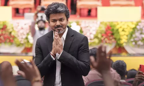 തമിഴ്നാട്ടിൽ കർഷകർക്ക് ആശ്വാസം; സഹകരണ കാർഷിക വായ്പകൾ പൂർണമായി എഴുതിത്തള്ളി മുഖ്യമന്ത്രി സി. ജോസഫ് വിജയ് തമിഴ്നാട്ടിൽ കർഷകർക്ക് ആശ്വാസം; സഹകരണ കാർഷിക വായ്പകൾ പൂർണമായി എഴുതിത്തള്ളി മുഖ്യമന്ത്രി സി. ജോസഫ് വിജയ്