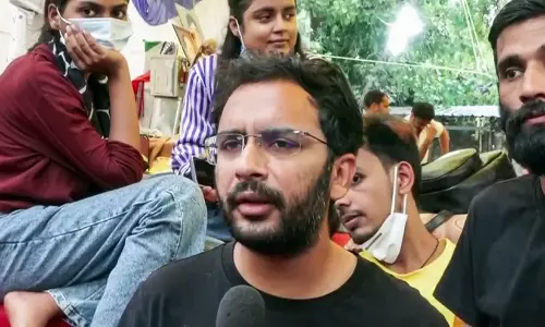 ‘വേണമെങ്കിൽ കേസെടുത്തോളൂ, അറസ്റ്റ് ചെയ്തോളൂ, പക്ഷേ, സ്കൂളുകൾ ശരിയാക്കുന്നതുവരെ ഞങ്ങൾ ഞങ്ങളുടെ പണിയെടുക്കും’ -രാജസ്ഥാൻ സർക്കാർ ഉത്തരവിനെ വെല്ലുവിളിച്ച് സി.ജെ.പി