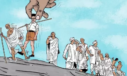 സവർക്കറും കേരളവും തമ്മിലെന്ത്? സവർക്കറും കേരളവും തമ്മിലെന്ത്?