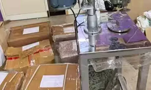 അഞ്ച് കോടിയുടെ വ്യാജമരുന്ന് പിടികൂടി; വ്യാജന് ബഹുരാഷ്ട്ര ലേബൽ ഒട്ടിച്ച് ഐ.സി.യുകളിലും വിതരണം; 20,000 രൂപയുടെ മരുന്നിന് വെറും 5000 രൂപ
