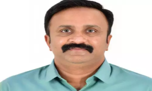 ടോ​ണി എം. ​ആ​ൻ​റ​ണി​ക്ക്  പു​ര​സ്‌​കാ​രം