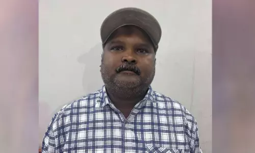 കെ.എസ്.ആര്.ടി.സി ബസിൽ വെച്ച് ലൈംഗികാതിക്രമം നടത്തിയെന്ന കേസ്; പ്രതി പിടിയില് കെ.എസ്.ആര്.ടി.സി ബസിൽ വെച്ച് ലൈംഗികാതിക്രമം നടത്തിയെന്ന കേസ്; പ്രതി പിടിയില്