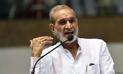 സിഖ് വിരുദ്ധ കലാപ കേസിൽ ജീവപര്യന്തം തടവിലായിരുന്ന മുൻ കോൺഗ്രസ് എം.പി സജ്ജൻ കുമാർ അന്തരിച്ചു സിഖ് വിരുദ്ധ കലാപ കേസിൽ ജീവപര്യന്തം തടവിലായിരുന്ന മുൻ കോൺഗ്രസ് എം.പി സജ്ജൻ കുമാർ അന്തരിച്ചു