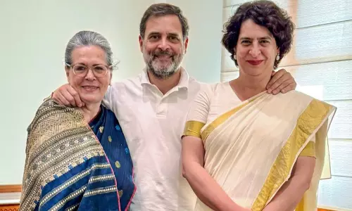 rahul gandhi priyanka gandhi sonia gandhi rahul gandhi priyanka gandhi sonia gandhi