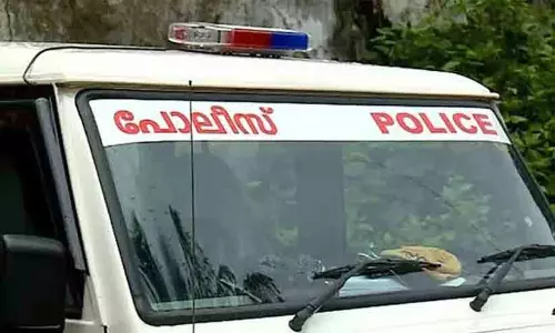 പോക്സോ കേസ്: കുറ്റക്കാരനല്ലെന്ന് കണ്ട് പ്രതിയെ കോടതി വെറുതെവിട്ടു പോക്സോ കേസ്: കുറ്റക്കാരനല്ലെന്ന് കണ്ട് പ്രതിയെ കോടതി വെറുതെവിട്ടു