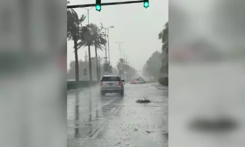 അൽ ഐനിലും ഫുജൈറയിലും പരക്കെ മഴ
