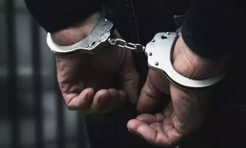 യു​വാ​വി​ന്‍റെ അ​പ​ക​ട​മ​ര​ണം കൊ​ല​പാ​ത​ക​മെ​ന്ന്​ കു​ടും​ബം