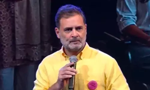 പുരുഷാധിപത്യ കൂട് തകർത്ത് സ്ത്രീകൾ സ്വതന്ത്രരാകണം; സ്ത്രീയുടെ മേൽ പുരുഷാധിപത്യം അവകാശപ്പെടുന്ന മനുസ്മൃതി  നാണക്കേടെന്നും രാഹുൽ ഗാന്ധി