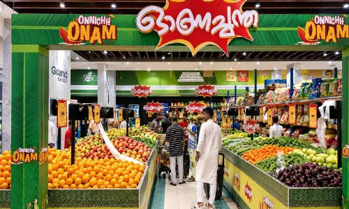 ഓണച്ചന്തയുമായി ഗ്രാൻഡ് ഹൈപ്പർ; എല്ലാ ശാഖകളിലും ആഘോഷം