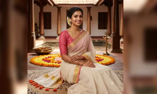 സിമ്പിളാണ് എന്നാൽ റോയലുമാണ്: ഓണാഘോഷങ്ങളിൽ തരംഗമായി മൽകോട്ടൺ സാരികൾ