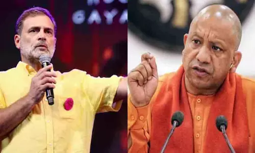 ദേശവിരുദ്ധ ശക്തികളെ പ്രോത്സാഹിപ്പിക്കുന്നു; മനുസ്മൃതിയെ നാണക്കേടെന്ന് വിശേഷിപ്പിച്ച രാഹുൽ ഗാന്ധിയെ ലക്ഷ്യംവെച്ച് യോഗി ആദിത്യനാഥ് ദേശവിരുദ്ധ ശക്തികളെ പ്രോത്സാഹിപ്പിക്കുന്നു; മനുസ്മൃതിയെ നാണക്കേടെന്ന് വിശേഷിപ്പിച്ച രാഹുൽ ഗാന്ധിയെ ലക്ഷ്യംവെച്ച് യോഗി ആദിത്യനാഥ്