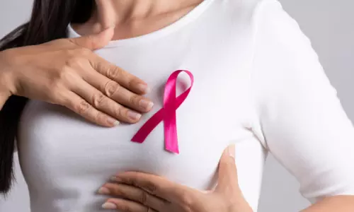 സ്തനാർബുദം; പകുതിയിലധികം സ്ത്രീകളും കൃത്യമായ    പരിശോധന നടത്തുന്നില്ലെന്ന് പഠനം