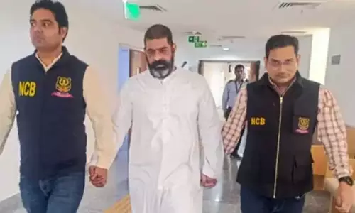 അമിത് ഷാ അഭിനന്ദിച്ച നീക്കം; യു.എ.ഇയിലേക്ക് മുങ്ങിയ മയക്കുമരുന്ന് മാഫിയാ തലവൻ ‘വീരു’വിനെ തിരിച്ചെത്തിച്ച് പൊലീസ്