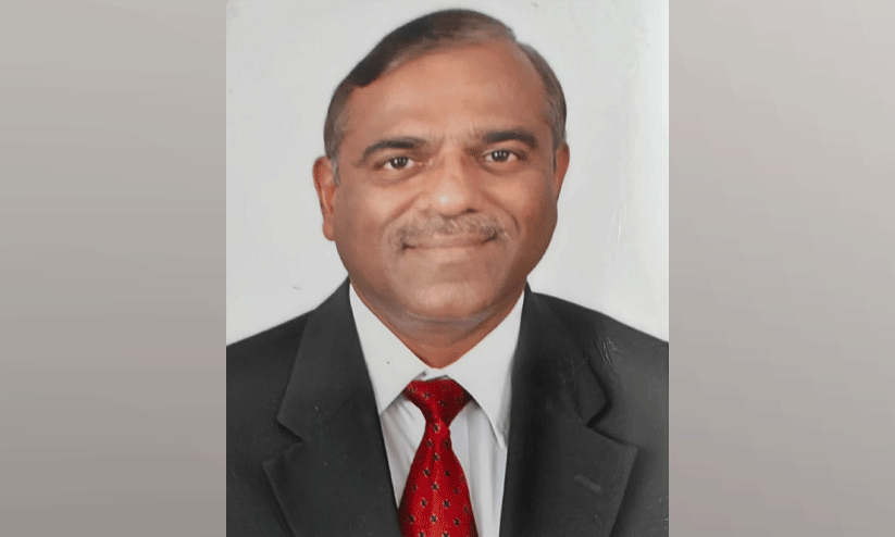 ഒമാനിൽ ഫ്ലാറ്റിന്റെ ടെറസിൽനിന്നു വീണ് പ്രവാസി മലയാളി മരിച്ചു ഒമാനിൽ ഫ്ലാറ്റിന്റെ ടെറസിൽനിന്നു വീണ് പ്രവാസി മലയാളി മരിച്ചു
