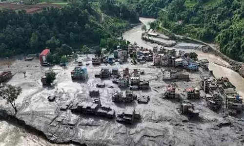 തടാകമൺതിട്ട 72 മണിക്കൂറിനകം തകരും; നേപ്പാളിന് വീണ്ടും മിന്നൽ പ്രളയ മുന്നറിയിപ്പുമായി ചൈന
