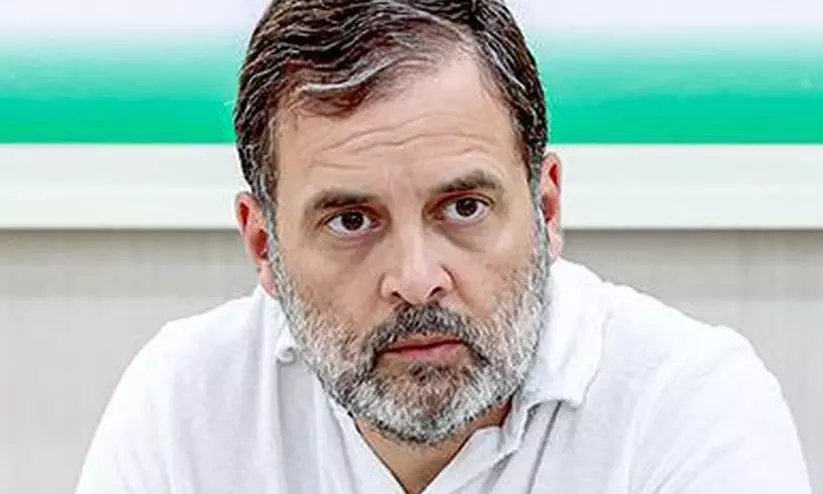ഖാർഗെക്കായി മിണ്ടാത്ത ‘ബ്രാഹ്മണിക്കൽ നേതാക്കൾ’ക്ക് രാഹുലിന്റെ ഒളിയമ്പ് ഖാർഗെക്കായി മിണ്ടാത്ത ‘ബ്രാഹ്മണിക്കൽ നേതാക്കൾ’ക്ക് രാഹുലിന്റെ ഒളിയമ്പ്