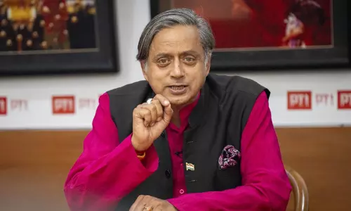 shashi tharoor shashi tharoor