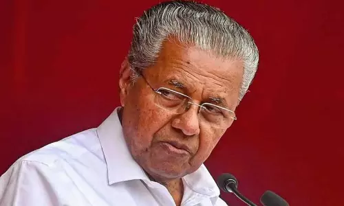 ചിലർ ബോധപൂർവ്വമായി ജനങ്ങളിൽ ആശയക്കുഴപ്പമുണ്ടാക്കാൻ ശ്രമിച്ചു; കമ്മ്യൂണിസ്റ്റുകാരൻ ചെയ്യാൻ പാടില്ലാത്ത കാര്യങ്ങൾ  പയ്യന്നൂരിലുണ്ടായെന്നും പിണറായി വിജയൻ