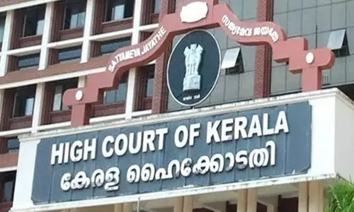ഭൂ​മി ത​രം​മാറ്റൽ: ലുലുവിന്റെ അപേക്ഷ പുനഃപ്പരിശോധിച്ച് തീരുമാനമെടുക്കണമെന്ന് ഹൈകോടതി