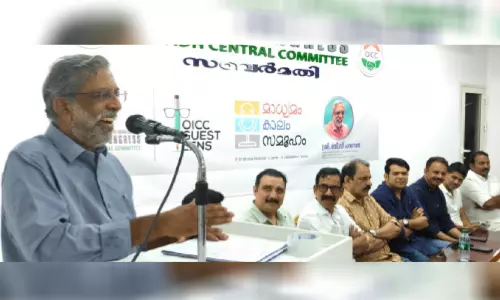 മാധ്യമങ്ങൾ കാലത്തിന്റെ സാക്ഷിയാകണം -ബി.വി പവനൻ