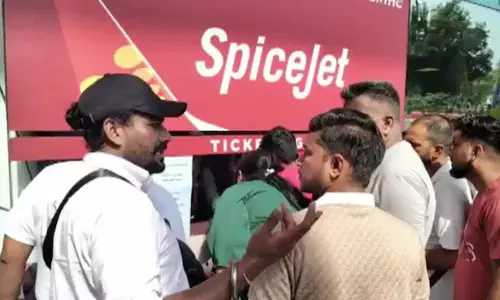 SpiceJet Dubai Flight Delayed