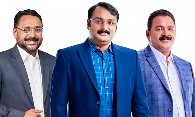 മുട്ടിൽ മരംമുറി കേസ്: അഗസ്റ്റിൻ സഹോദരങ്ങൾക്ക് തിരിച്ചടി, വിചാരണ നിർത്തിവെക്കണമെന്ന ഹരജി കോടതി തള്ളി മുട്ടിൽ മരംമുറി കേസ്: അഗസ്റ്റിൻ സഹോദരങ്ങൾക്ക് തിരിച്ചടി, വിചാരണ നിർത്തിവെക്കണമെന്ന ഹരജി കോടതി തള്ളി