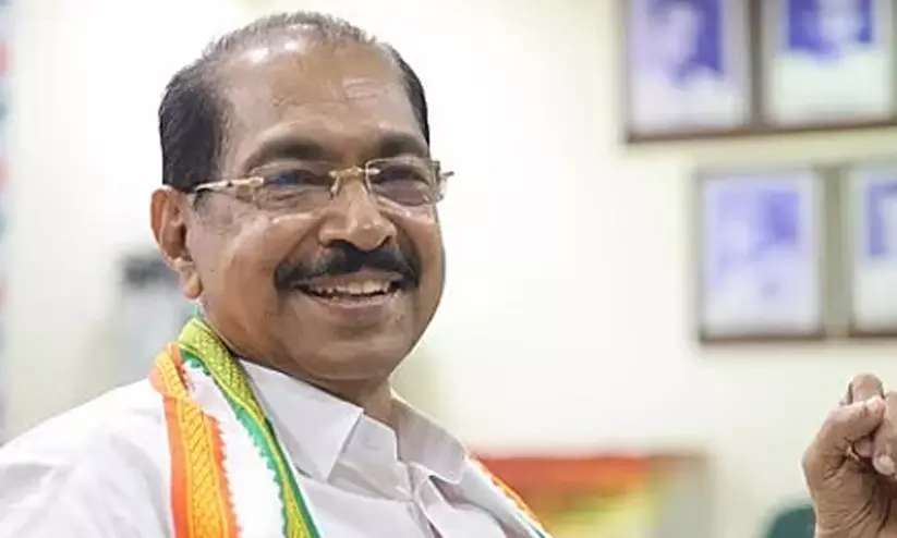 കെ.പി.സി.സി പ്രസിഡന്റ് പദവിയിൽ സജീവമാകാൻ മന്ത്രി സണ്ണി ജോസഫ്; ‘രണ്ടുപദവിയും ഒരുമിച്ച് കൊണ്ടുപോകൽ ഭാരമല്ല’ കെ.പി.സി.സി പ്രസിഡന്റ് പദവിയിൽ സജീവമാകാൻ മന്ത്രി സണ്ണി ജോസഫ്; ‘രണ്ടുപദവിയും ഒരുമിച്ച് കൊണ്ടുപോകൽ ഭാരമല്ല’
