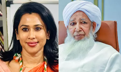 ‘ഖദീജ ബീവി ബിസിനസ് ചെയ്തിരുന്നു, സ്ത്രീപുരുഷന്മാർ തോളോട് തോൾ ചേർന്നാണ് ത്വവാഫ് ചെയ്യുന്നത്’; കാന്തപുരത്തിന്റെ പ്രസ്താവനക്കെതിരെ ഡോ. ഷമ മുഹമ്മദ്