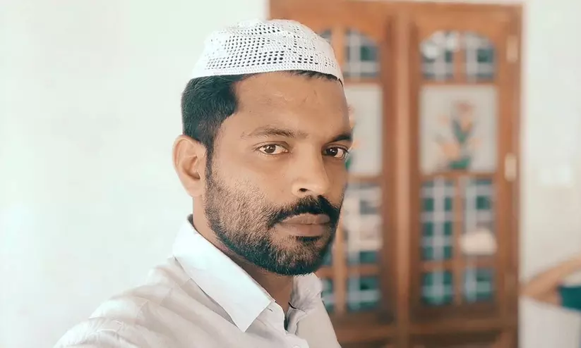 ഡ്യൂട്ടി കഴിഞ്ഞ് വിശ്രമിക്കുമ്പോൾ നെഞ്ചുവേദന: മലപ്പുറം വെളിമുക്ക് സ്വദേശി ജിസാനിൽ നിര്യാതനായി ഡ്യൂട്ടി കഴിഞ്ഞ് വിശ്രമിക്കുമ്പോൾ നെഞ്ചുവേദന: മലപ്പുറം വെളിമുക്ക് സ്വദേശി ജിസാനിൽ നിര്യാതനായി