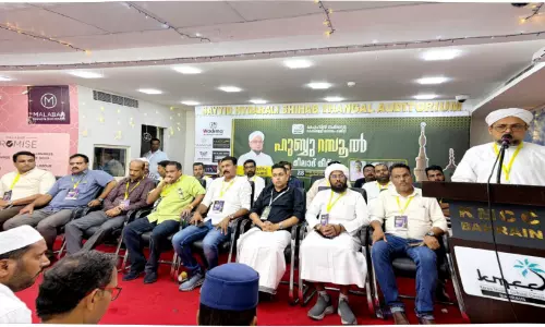 ജനനിബിഡമായി കെ.എം.സി.സി മീലാദ് മീറ്റ് ജനനിബിഡമായി കെ.എം.സി.സി മീലാദ് മീറ്റ്