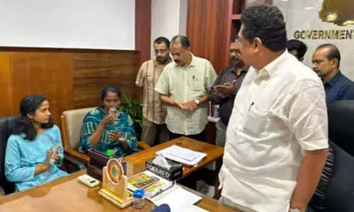 18 അധ്യാപക റാങ്ക് ലിസ്റ്റ് കാലാവധി നീട്ടും; സമരക്കാർക്ക് നൽകിയ വാക്ക് പാലിച്ച് സർക്കാർ 18 അധ്യാപക റാങ്ക് ലിസ്റ്റ് കാലാവധി നീട്ടും; സമരക്കാർക്ക് നൽകിയ വാക്ക് പാലിച്ച് സർക്കാർ