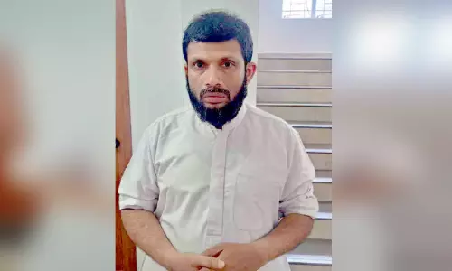 വി​ദ്യാ​ർ​ഥി​യെ പീ​ഡി​പ്പി​ച്ചെ​ന്ന പ​രാ​തി; മ​ദ്റ​സാ​ധ്യാ​പ​ക​ൻ അ​റ​സ്റ്റി​ൽ