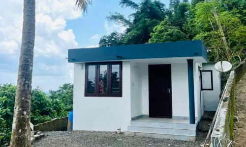 കൈ​താ​ങ്ങാ​യി കോ​ൺ​ഗ്ര​സ്; ഇ​നി അ​മ്മു​വി​ന് സു​ര​ക്ഷി​ത​മാ​യി അ​ന്തി​യു​റ​ങ്ങാം
