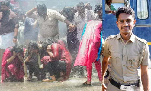 കന്‍റോൺമെന്‍റ്​ അസി.കമീഷണർക്ക്​ നാല്​ ഗൺമാൻ!;​ നെയിംബോർഡും വേണ്ട
