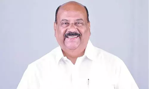 കാ​പ്പ​ന്‍റെ രാ​ജി​ക്ക്​ പ്ര​തി​പ​ക്ഷ സ​മ്മ​ർ​ദം