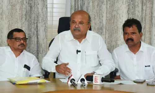 ഗൃ​ഹ​ല​ക്ഷ്മി പ​ദ്ധ​തി​യി​ൽ പ​രേ​ത​രു​ടെ പേ​രി​ൽ 177 കോ​ടി നി​ക്ഷേ​പി​ച്ചു