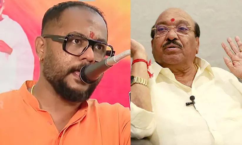 വെള്ളാപ്പള്ളിയുടെ വീട് ഇടിച്ചുകളയണമെന്ന് ഹിമവൽ ഭദ്രാനന്ദ സ്വാമി; ‘മാസ് മർഡർ ചെയ്താൽ ഒരു നിയമത്തിനും നമ്മളെ തൊടാൻ പറ്റില്ല’ വെള്ളാപ്പള്ളിയുടെ വീട് ഇടിച്ചുകളയണമെന്ന് ഹിമവൽ ഭദ്രാനന്ദ സ്വാമി; ‘മാസ് മർഡർ ചെയ്താൽ ഒരു നിയമത്തിനും നമ്മളെ തൊടാൻ പറ്റില്ല’