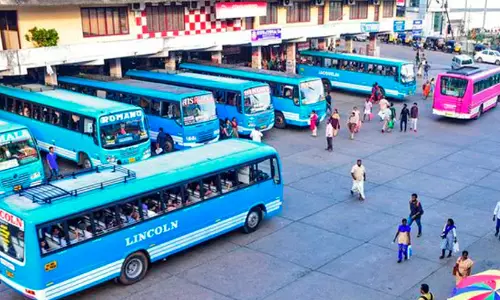 പെർമിറ്റ് കാലാവധി ഉയർത്തിയത് ആശ്വാസം; വിദഗ്ധ സമിതി റിപ്പോർട്ടിലെ നിർദേശങ്ങൾ നടപ്പാക്കുന്നതിൽ സംശയമെന്ന് ബസുടമകൾ