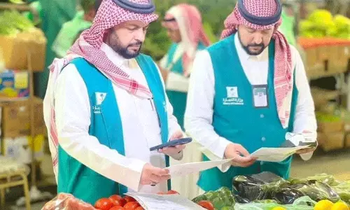 സൗദിയിൽ ബിനാമി ഇടപാടുകൾ: ആഗസ്റ്റിൽ 239 സംശയകരമായ കേസുകൾ കൂടി കണ്ടെത്തി സൗദിയിൽ ബിനാമി ഇടപാടുകൾ: ആഗസ്റ്റിൽ 239 സംശയകരമായ കേസുകൾ കൂടി കണ്ടെത്തി