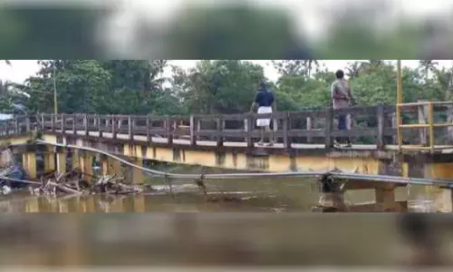 ചെമ്മായം-കോട്ടുവള്ളി പാലത്തിന് 21.62 കോടിയുടെ ഭരണാനുമതി ചെമ്മായം-കോട്ടുവള്ളി പാലത്തിന് 21.62 കോടിയുടെ ഭരണാനുമതി